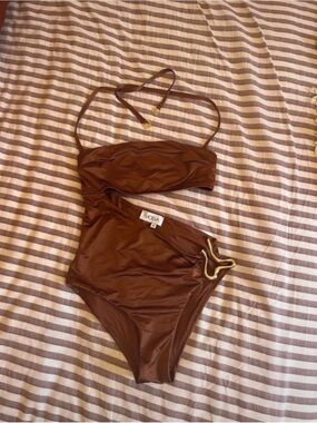 MOEVA Marilla assymetrical one-piece swimsuit